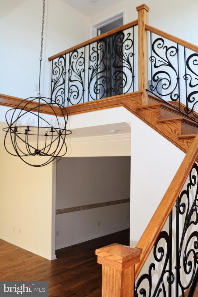 611 Tudor Dr, Hagerstown, MD 21742 - photo 6