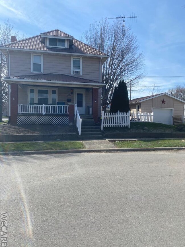 134 S High St, Kenton, OH 43326 - photo 2