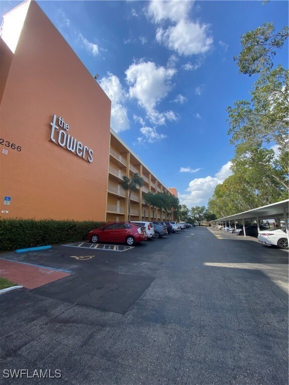 The Towers Condominiums unit 320, Fort Myers, FL 33901 - photo 6