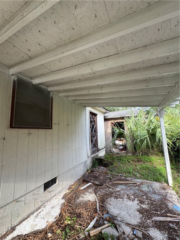 Carport