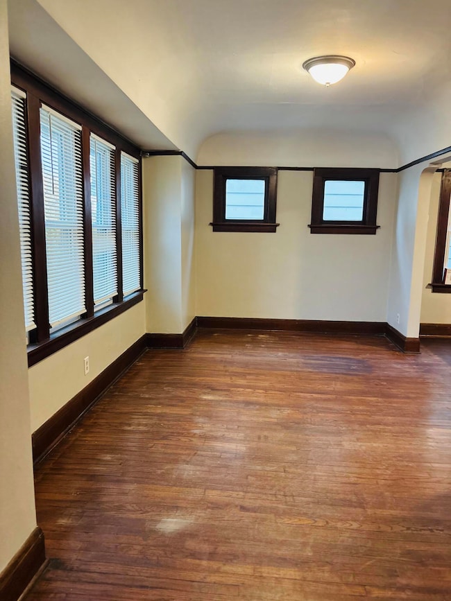 3157 N 15th St, Milwaukee, WI 53206 - photo 2