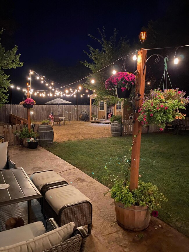 375 Connie Ln, Merlin, OR 97532 - photo 3