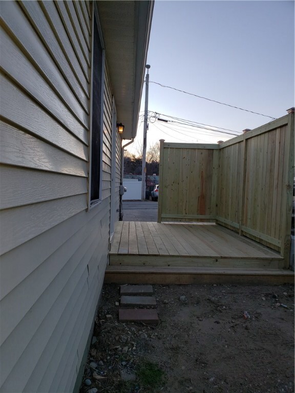 27 Ophelia St, Providence, RI 02909 - photo 5