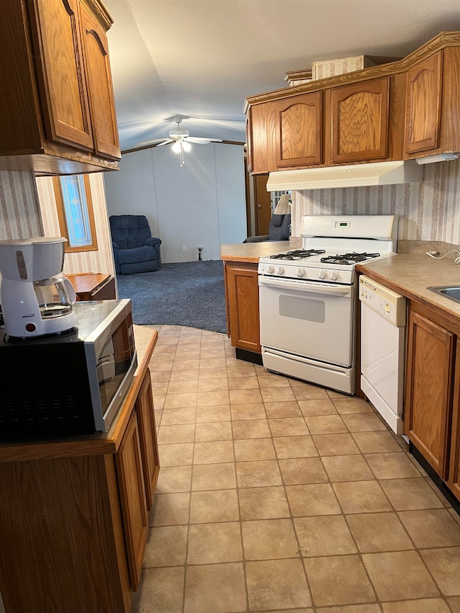 12 Glen Way, Newport, NH 03773 - photo 5