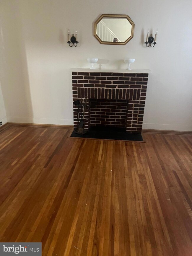 1820 E 32nd St, Baltimore, MD 21218 - photo 4