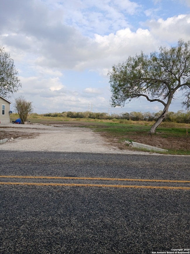 2161 Fm 888, Beeville, TX 78102 - photo 2
