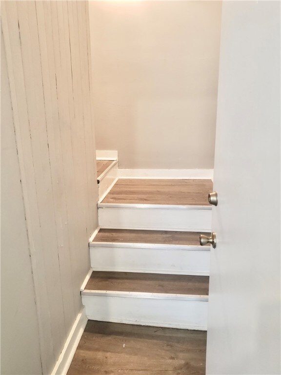 1234 Itin St unit 5, Pittsburgh, PA 15212 - photo 2