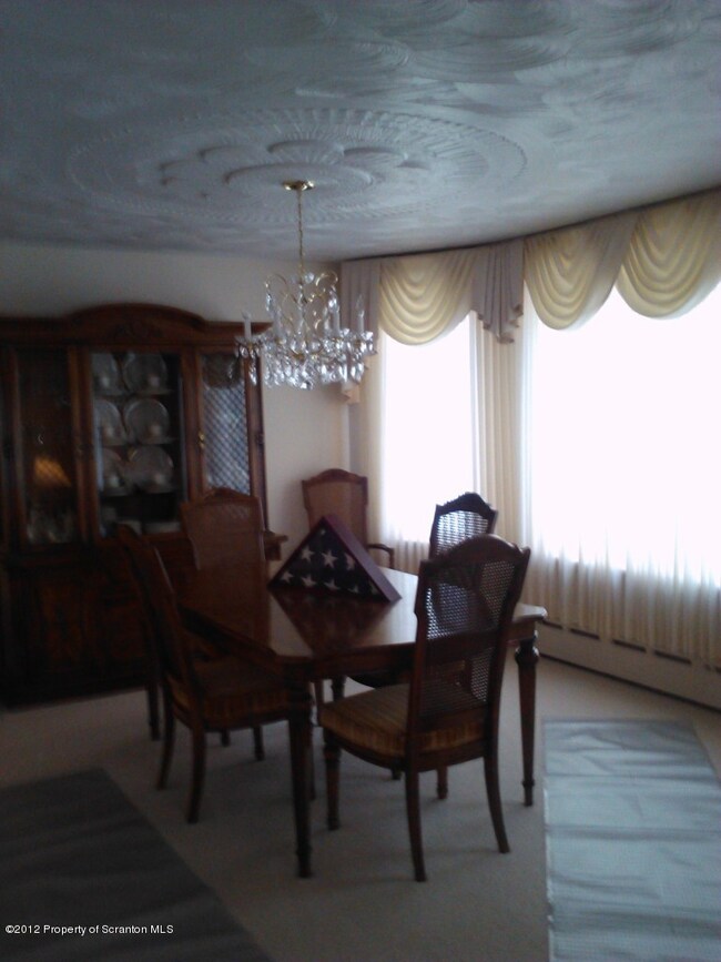 1315 Dartmouth St, Scranton, PA 18504 - photo 5