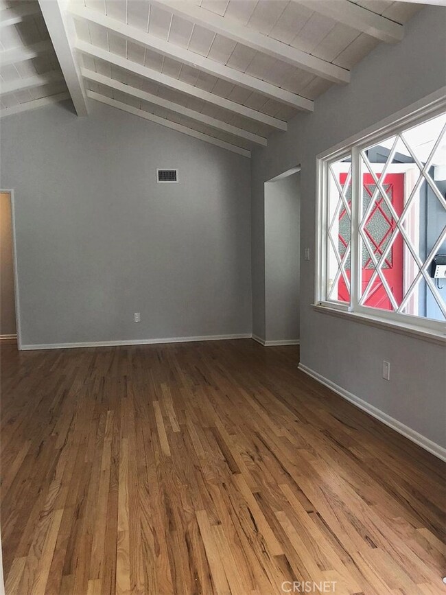 21306 Celes St, Woodland Hills, CA 91364 - photo 4