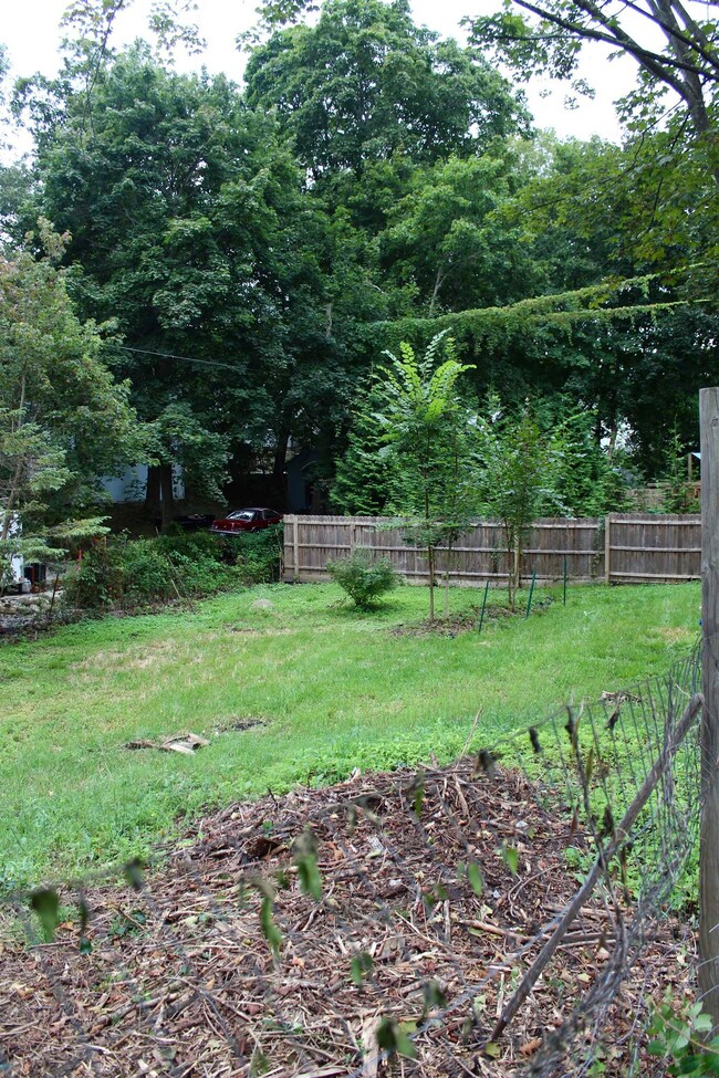 241 Nashua St, Milford, NH 03055 - photo 4