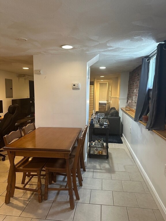 195 Hampshire St unit B, Cambridge, MA 02139 - photo 6