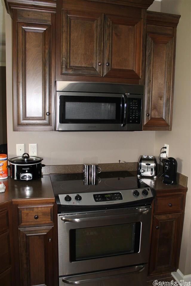 26 Oak Tree Cir, Conway, AR 72032 - photo 3