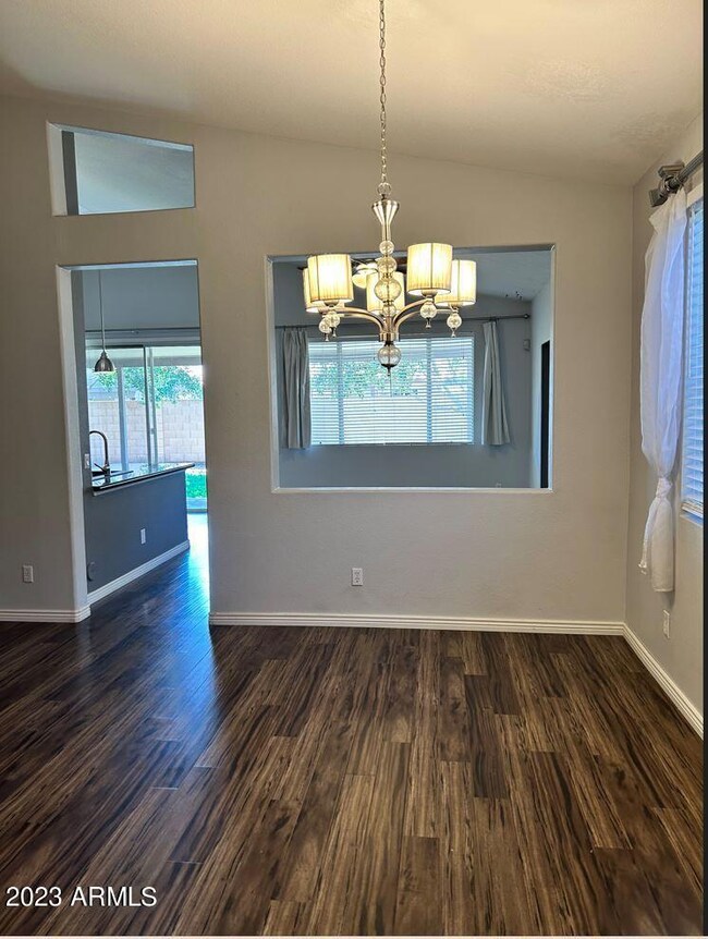 b Living room 1