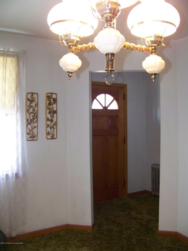 1325 Cedar Ave, Scranton, PA 18505 - photo 3