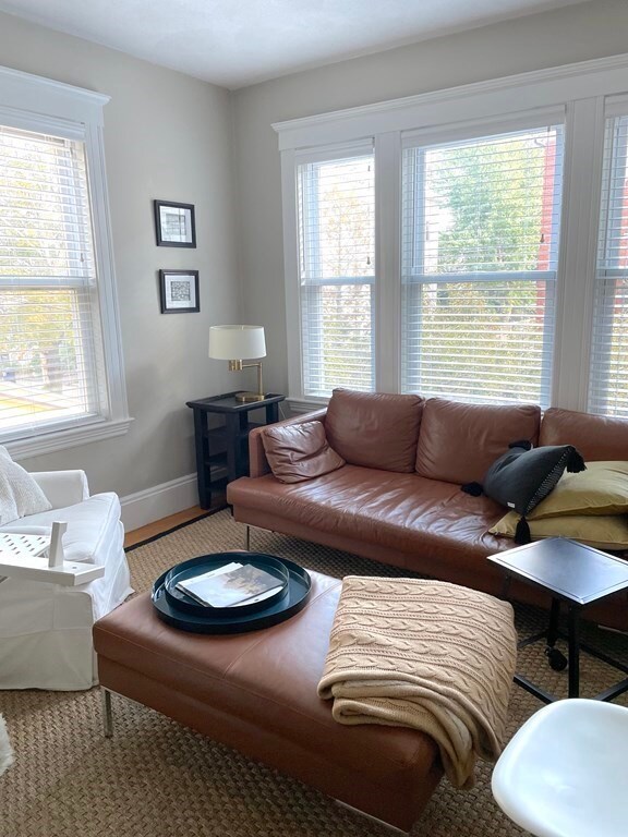 33 Norris St unit 2, Cambridge, MA 02140 - photo 2