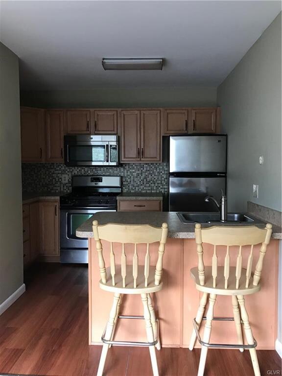 1547 Creekside Rd unit B43, Whitehall, PA 18052 - photo 7