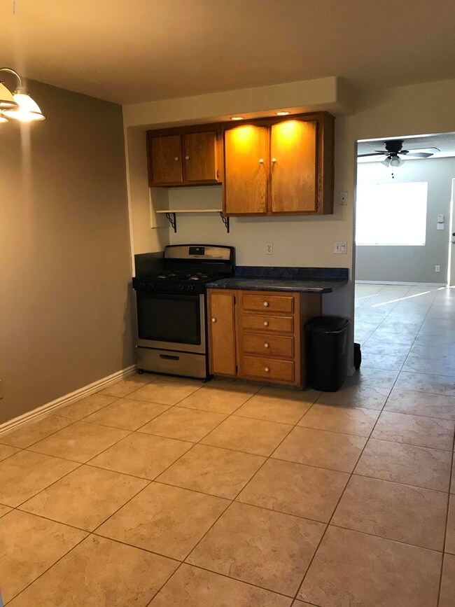 216 W Hillside St, Mesa, AZ 85201 - photo 5