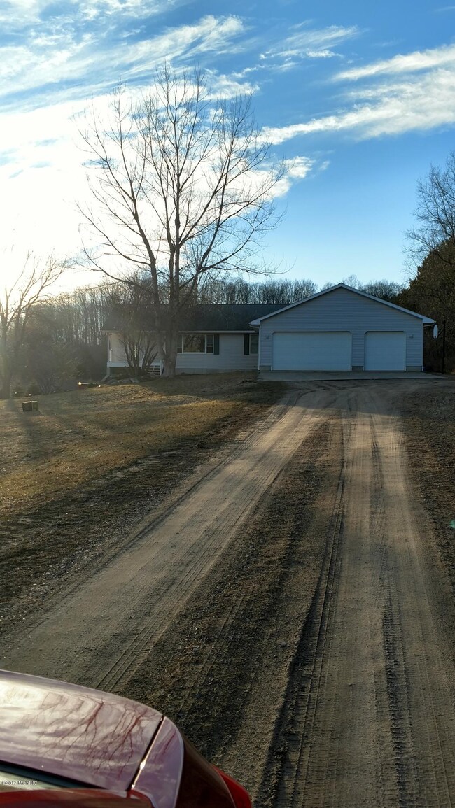 22619 230th Ave, Paris, MI 49338 - photo 2