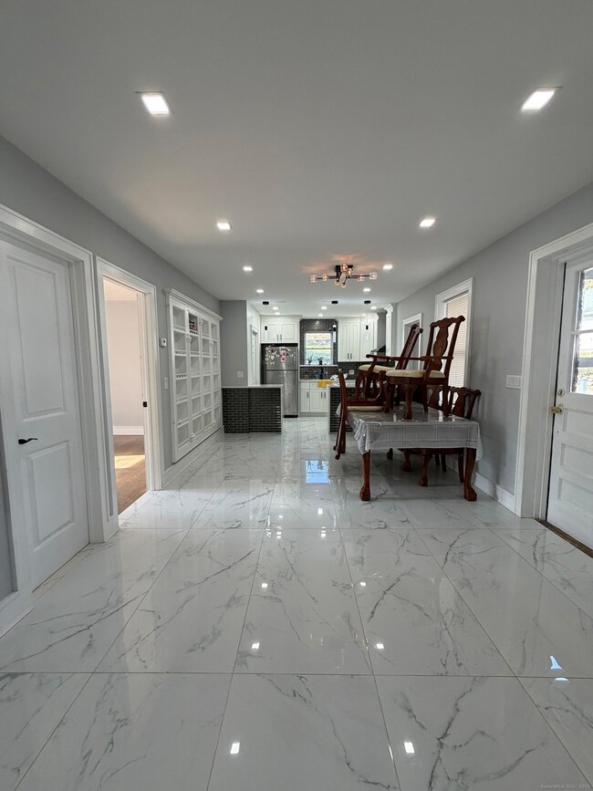 2964 State St unit 1, Hamden, CT 06517 - photo 7