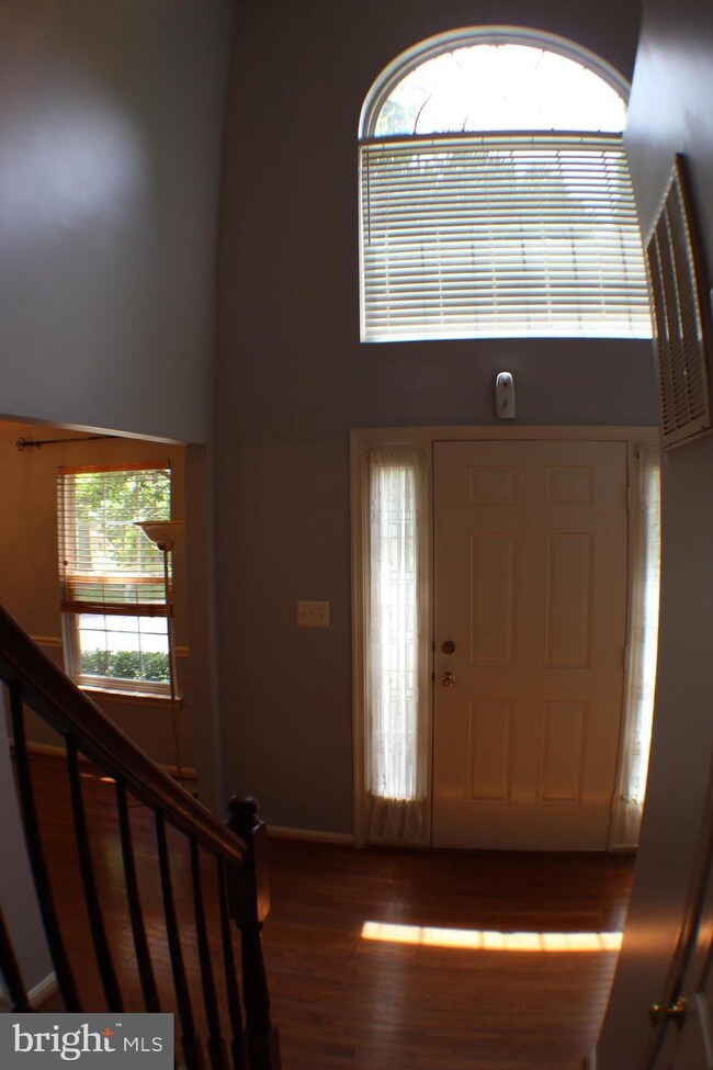 5610 Assateague Place, Manassas, VA 20112 - photo 2