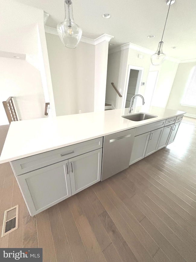 5266 Ridgeview Retreat Dr, Chantilly, VA 20151 - photo 3