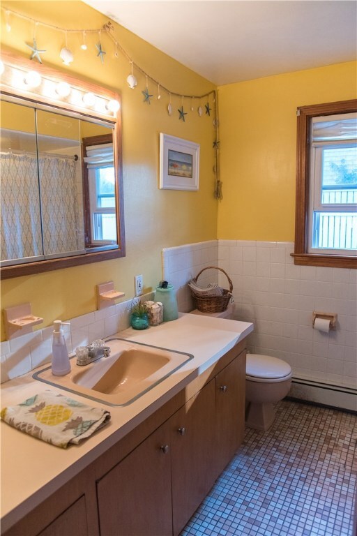 18 Winona St, Providence, RI 02904 - photo 6