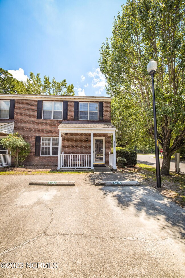 5153 Lamppost Cir, Wilmington, NC 28403 - photo 2