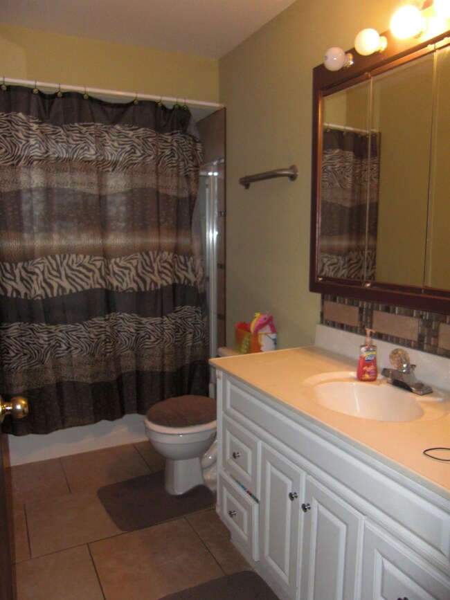 1229 Cedar Ln, Dyer, IN 46311 - photo 7