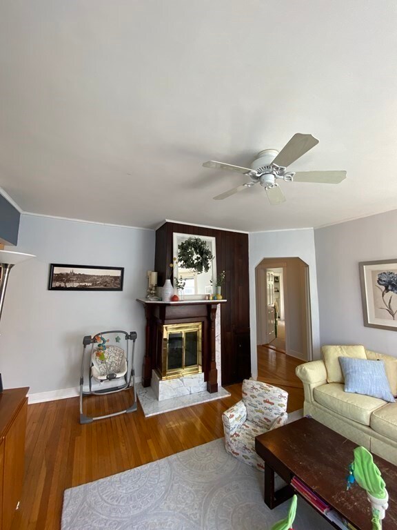 23 Milton St unit 2, Somerville, MA 02144 - photo 4