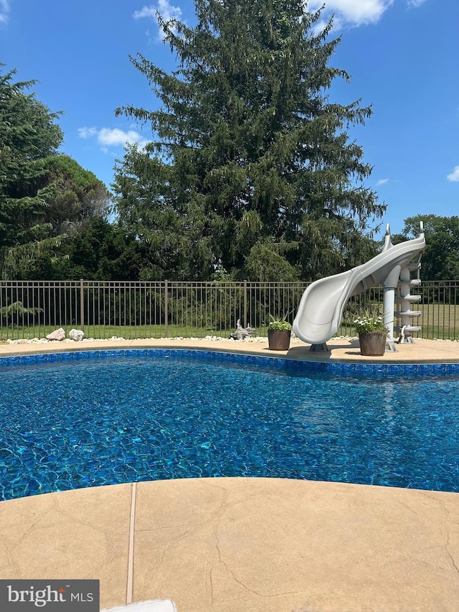 478 Island Rd, Columbus, NJ 08022 - photo 2