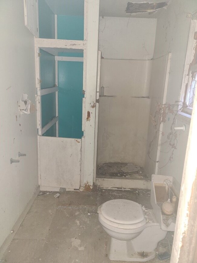 2700 Mcdaniel St, Houston, TX 77093 - photo 3