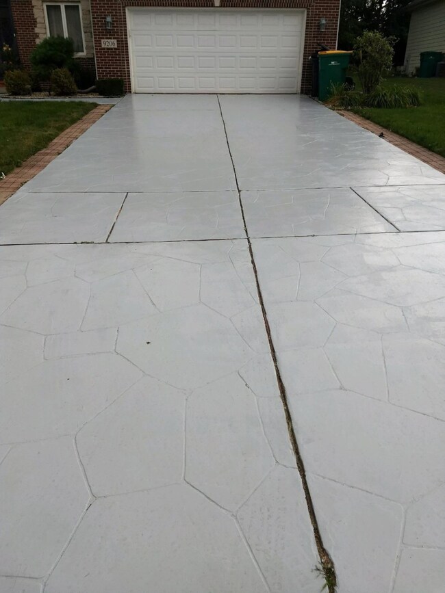 9206 Lane St, Merrillville, IN 46410 - photo 2