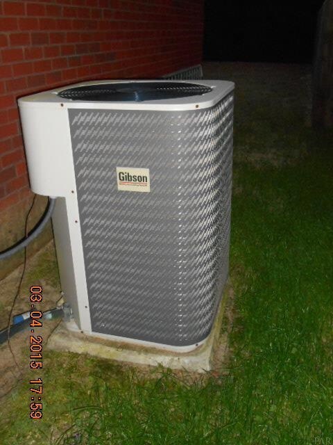 8923 Abbington Dr, Pensacola, FL 32534 - photo 2