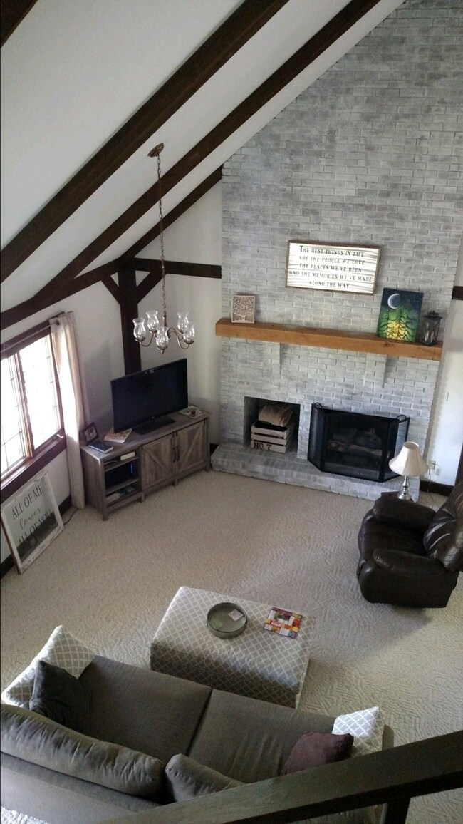 1349 Bellgrade Ave, Loogootee, IN 47553 - photo 3