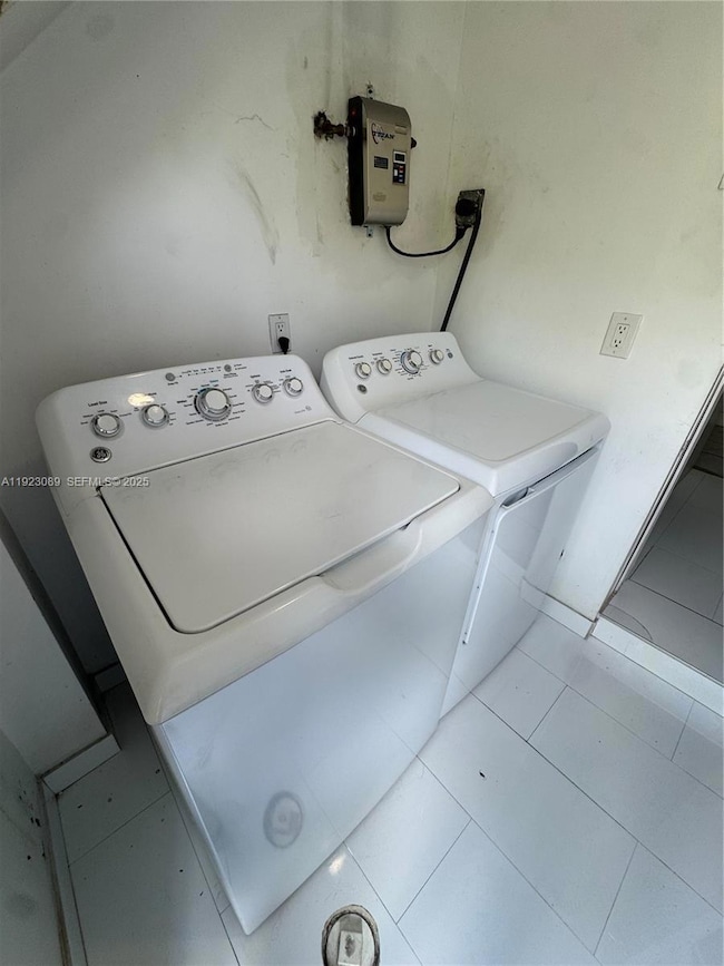 971 E 13th St, Hialeah, FL 33010 - photo 7