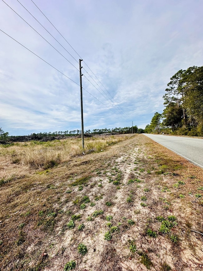 182 Airport Rd, Carrabelle, FL 32322 - photo 2