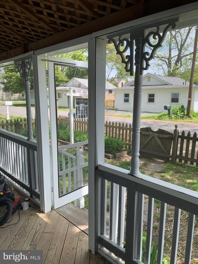 4718 Frederick Ave, Shady Side, MD 20764 - photo 2