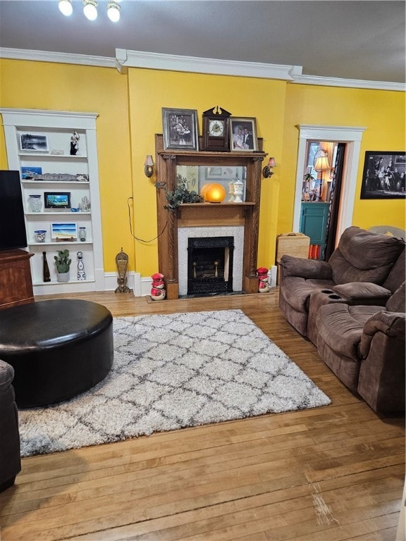 Large main level living room