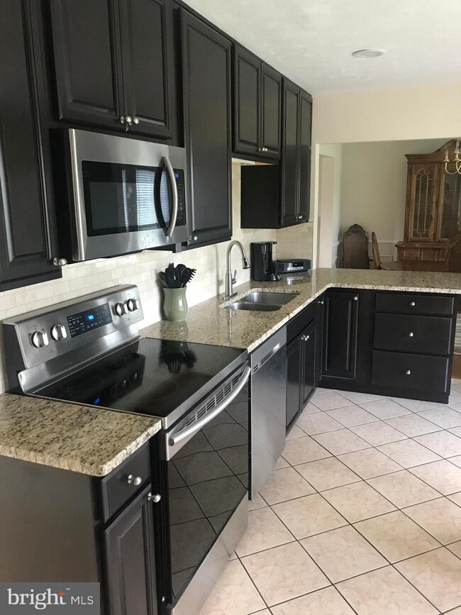 5708 Mineral Hill Rd, Sykesville, MD 21784 - photo 6