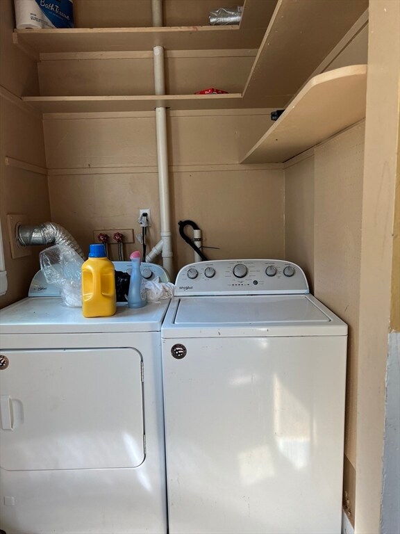 129 Cummins Hwy unit 2, Roslindale, MA 02131 - photo 4