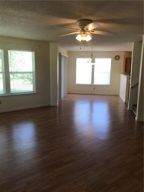 10315 Lothbury Cir, Fishers, IN 46037 - photo 3