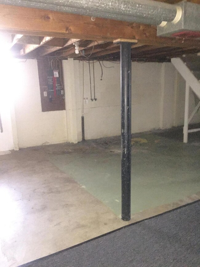 1264 Shady Lane Rd, Columbus, OH 43227 - photo 7