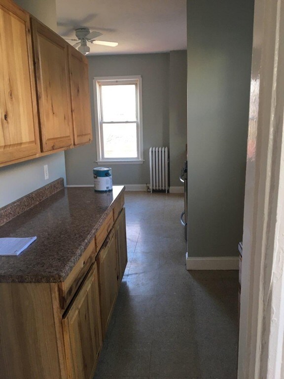 38 Oneida St unit 1, Lynn, MA 01902 - photo 3