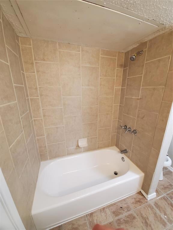 630 Bellaire Dr unit D, Hurst, TX 76053 - photo 6