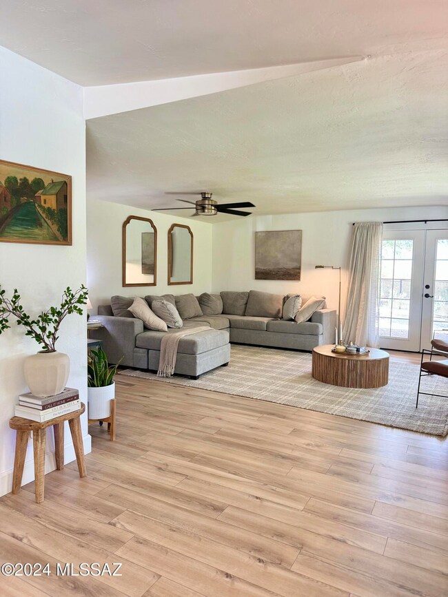 living room*
