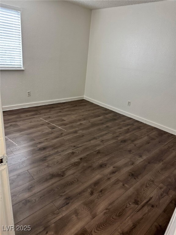 2377 Exeter Dr unit 3, Las Vegas, NV 89156 - photo 4