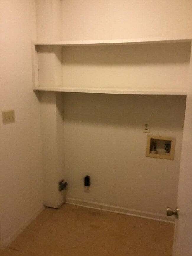 208 Flores Ln unit A, Augusta, GA 30907 - photo 7