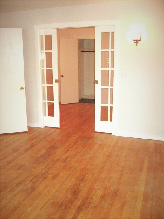 125 Pleasant St unit 303, Arlington, MA 02476 - photo 4