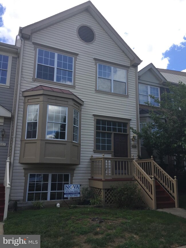 206 Hackley Ct, Purcellville, VA 20132 - photo 3