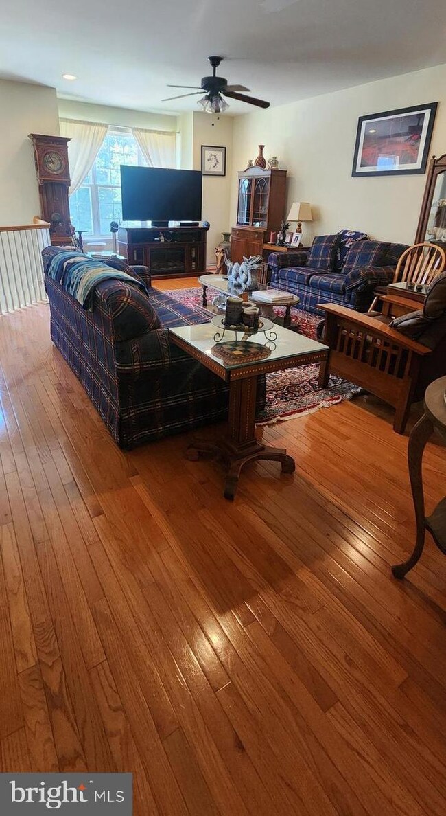 2505 Running Wolf Trail, Odenton, MD 21113 - photo 7